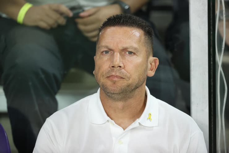 "נשאר עם רגליים על הקרקע". בכר (צילום: עוז מועלם) מכבי חיפה מכבי נתניה