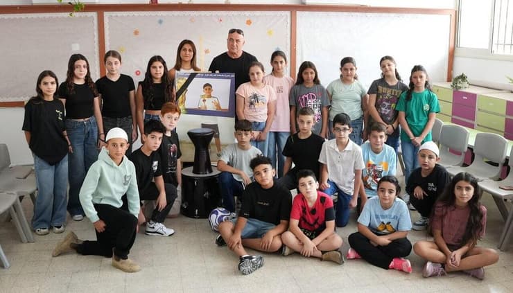 חבריו לכיתה של יזן נאיף אבו סלאח שנרצח (צילום: אפי שריר) חבריו לכיתה של יזן נאיף אבו סלאח שנרצח בטבח מג'דל שמס