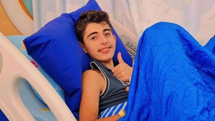 תמים בטחיש, שעולה לכיתה ז', נמצא באשפוז מאז האסון במג'דל שמס תמים בטחיש באשפוז מהאסון במג'דל שמס