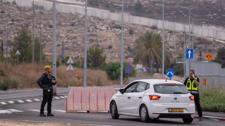 זירת פיגוע בתרקומיא. ארכיון (צילום: שלו שלום) זירת הפיגוע בתרקומיא