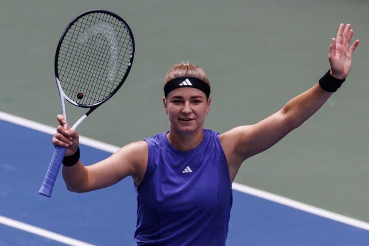 קרולינה מוחובה