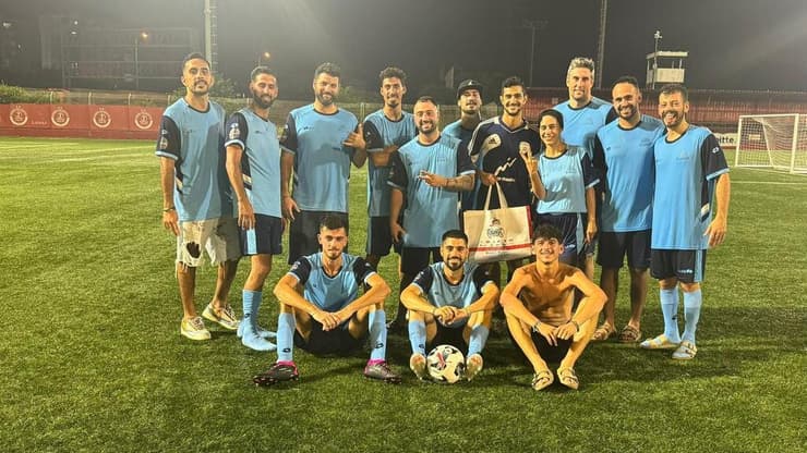 האתגר הראשון - טורניר עם קהילת מפוני עזה. קבוצת כדורגל של עמותת שבט הנובה (צילום יחצ) קבוצת כדורגל עמותת נובה