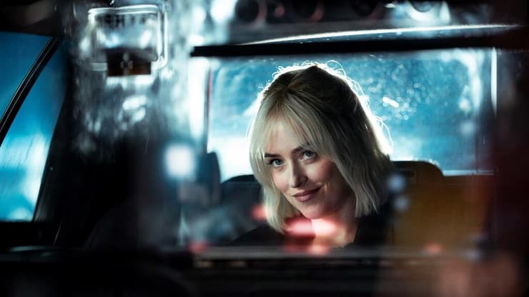 מתוך "המושב האחורי"