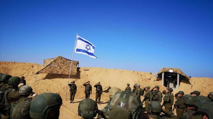 מפקד אוגדת עזה הנכנס, תת אלוף ברק חירם בטקס כניסה לתפקיד ליד בית חאנון שבצפון הרצועה