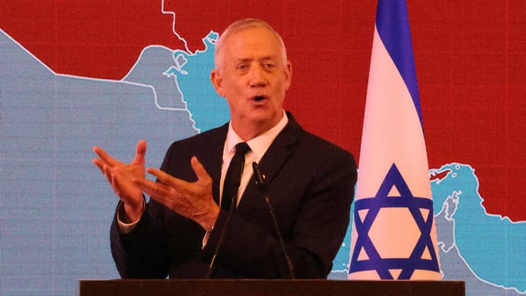 בני גנץ 
