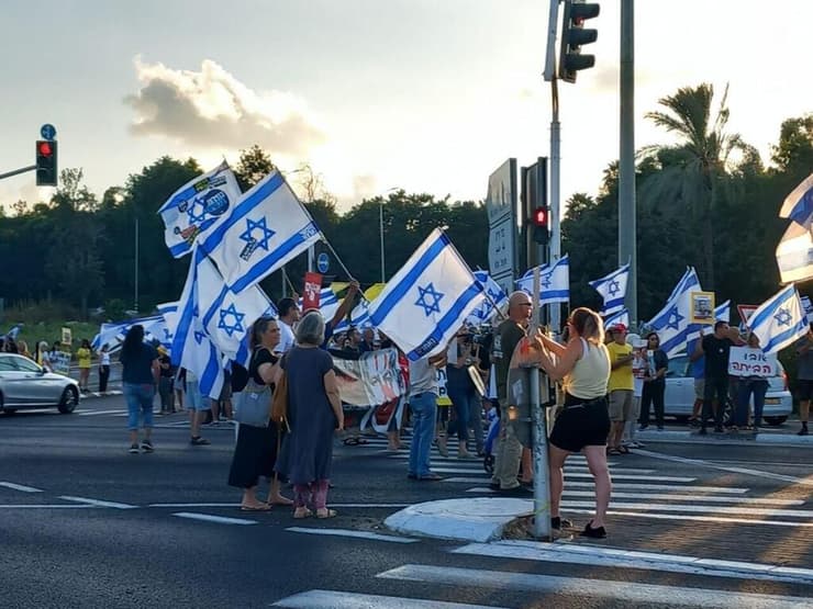 הגיע מרענן בן צור