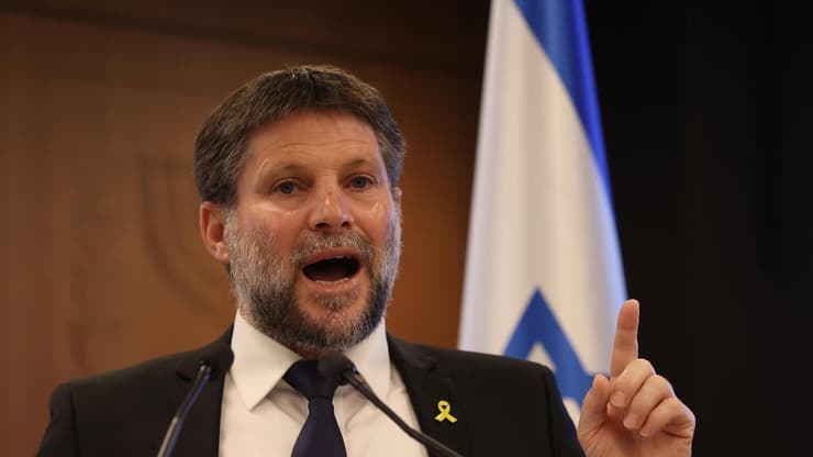 בצלאל סמוטריץ' 