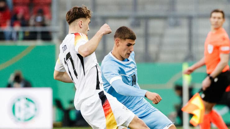 יונתן מולדר