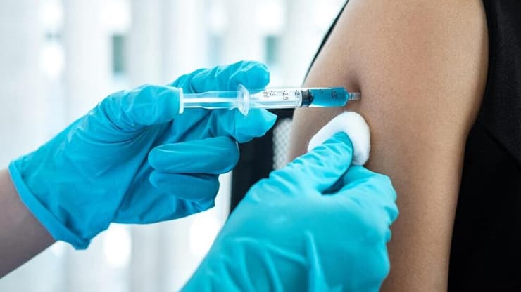 חיסון נגד שפעת. קריטי למניעת תחלואה קשה (צילום: shutterstock) חיסון נגד שפעת