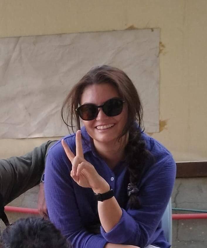 איישנור אזגי אייגי, פעילת זכויות אדם  נפצעה מפגיעת ירי צה"ל בראשה במהלך צעדה נגד ההתנחלויות בעיירה ביתא