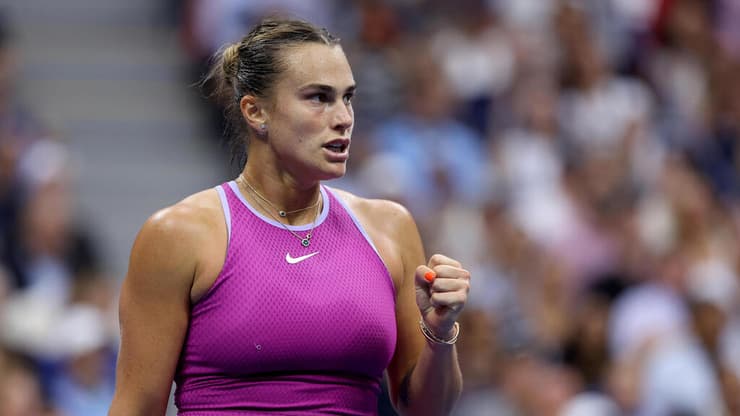 במקום הראשון בפעם השנייה בקריירה. סבאלנקה (צילום: Jamie Squire/Getty Images) ארינה סבאלנקה