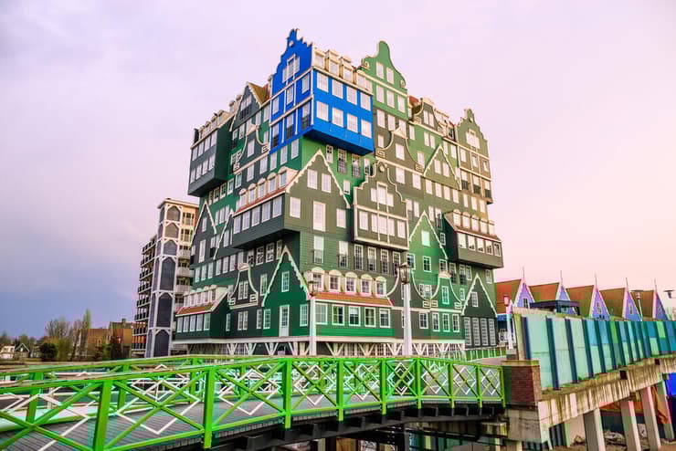 איננטל אמסטרדם