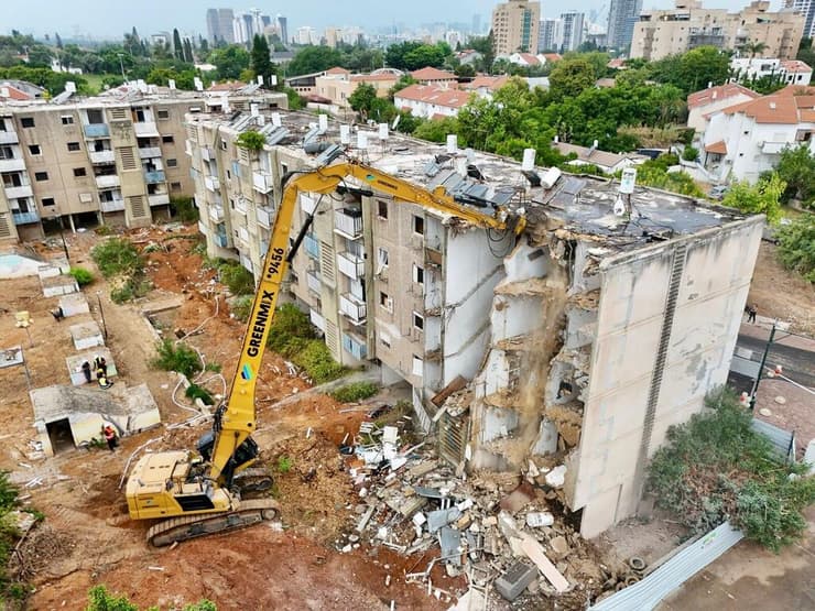 פינוי בינוי במתחם שקד בקרית אונו 