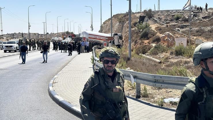 זירת הפיגוע דריסה בצומת גבעת אסף