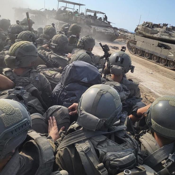 ד״ר רודניצקי כירורג ראשי של הקומנדו