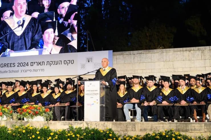 נשיא המכון, פרופ' אלון חן