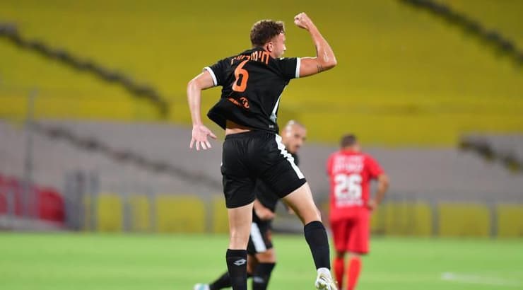 תמיר חיימוביץ' חוגג