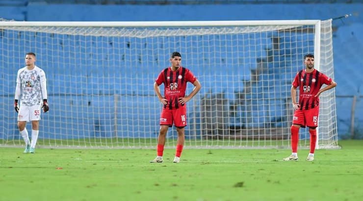 שחקני הפועל רמת גן לא מאמנים