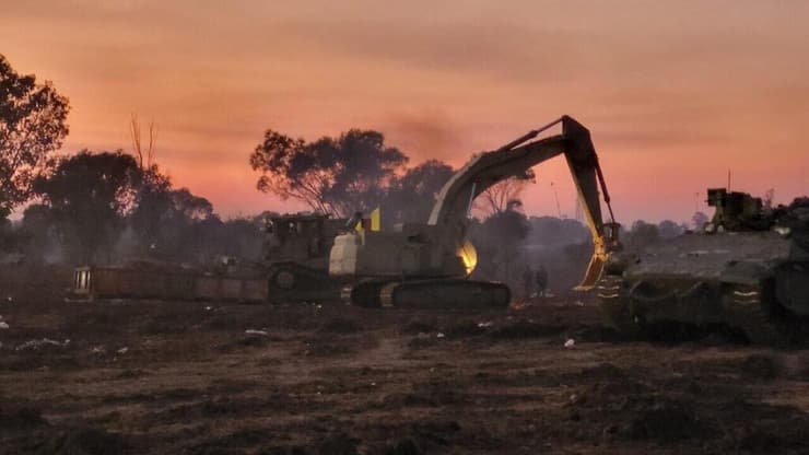 ד״ר רודניצקי כירורג ראשי של הקומנדו