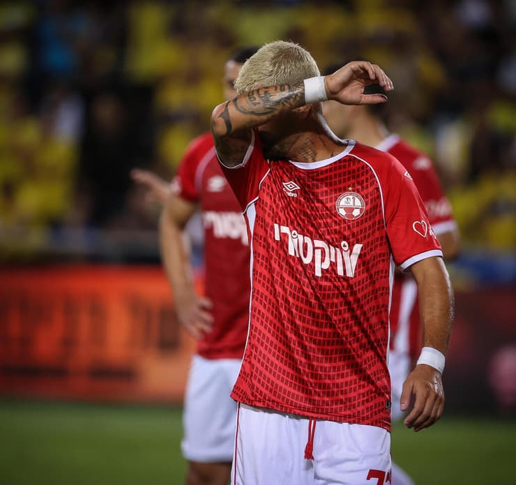 יעזוב בינואר? חטואל (צילום: עוז מועלם) חטואל מאוכזב