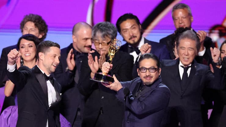 הקאסט של "שוגון" בטקס האמי ה-76