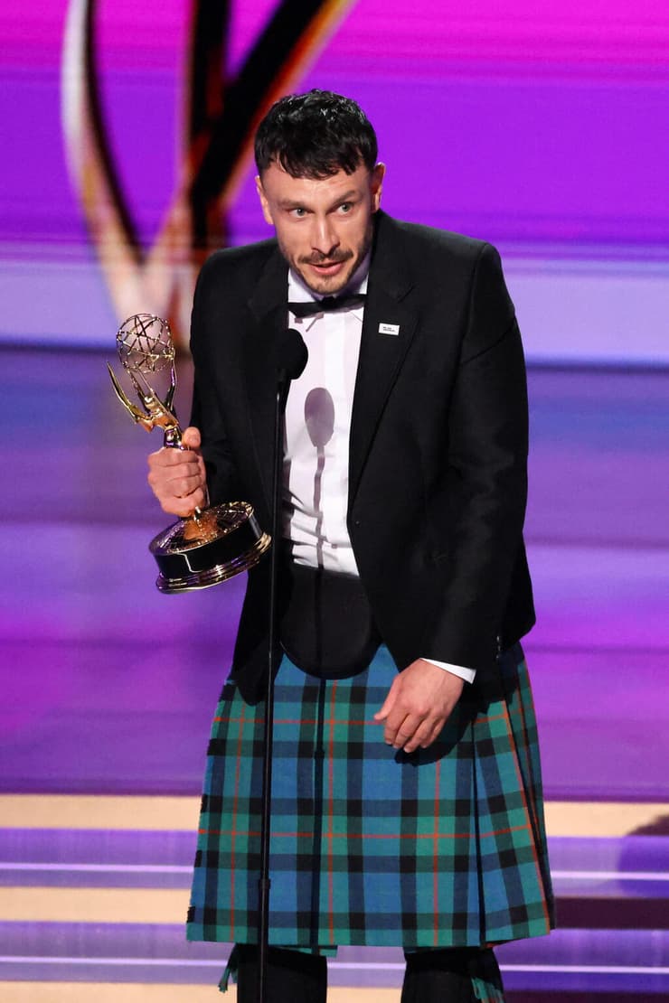 ריצ'רד גאד בטקס האמי ה-76