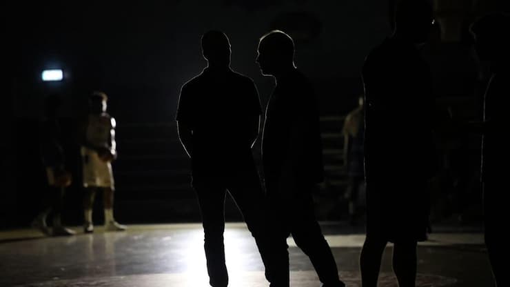 יו"ר מכבי עירוני ר"ג חן שניידרמן עם שמוליק ברנר