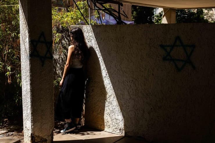 מאיה (שם בדוי), משרתת במילואים ביחידת שו"ן