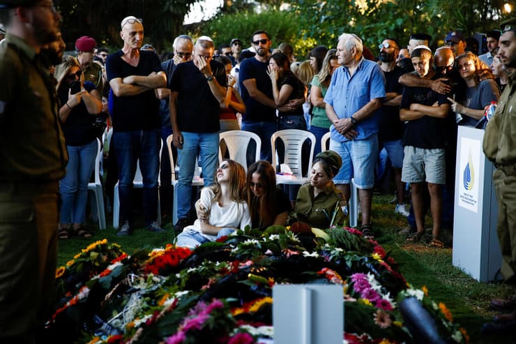 הלווייתה של סמ"ר אגם נעים ז"ל