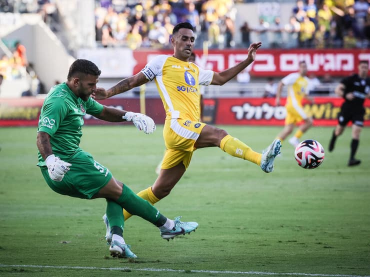 ערן זהבי מול נדב זמיר