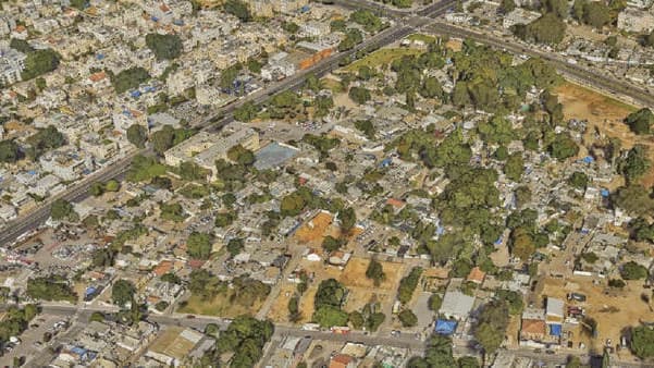 לפני (הדמיה: דוניץ-אלעד) לפני