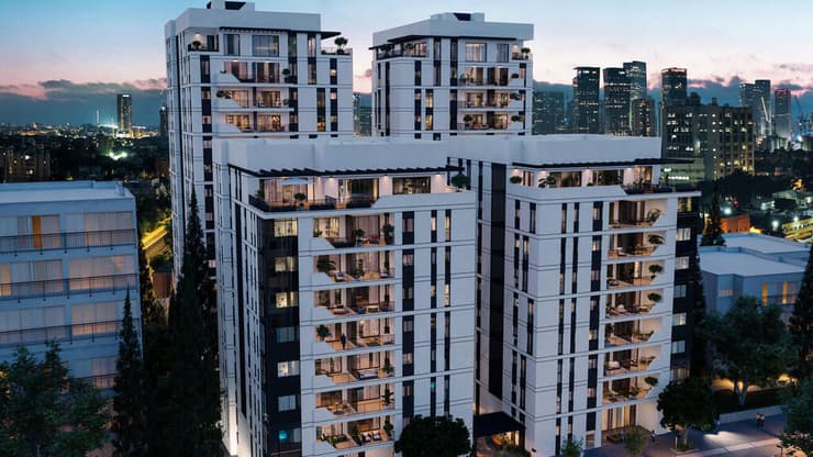 אחרי (הדמיה: view point) אחרי