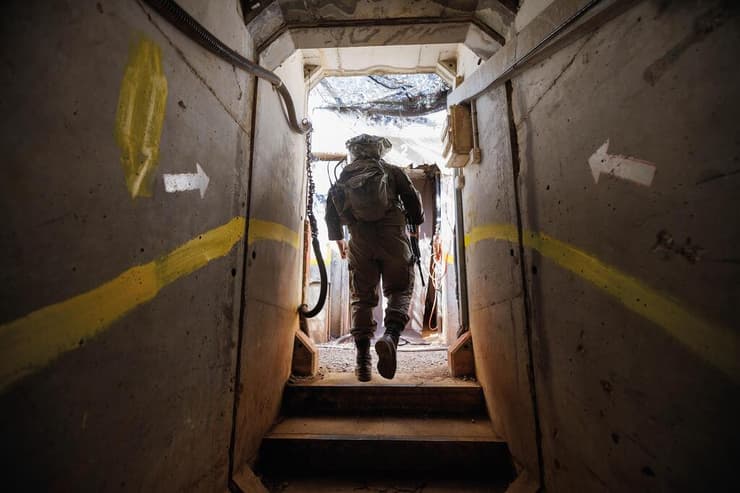 לוחם במוצב תורמוס