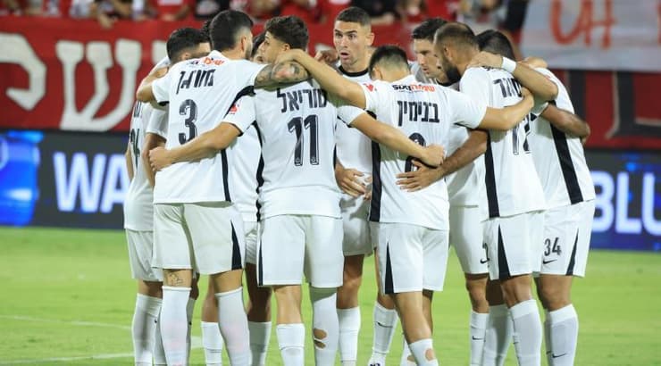 שחקני הפועל תל אביב