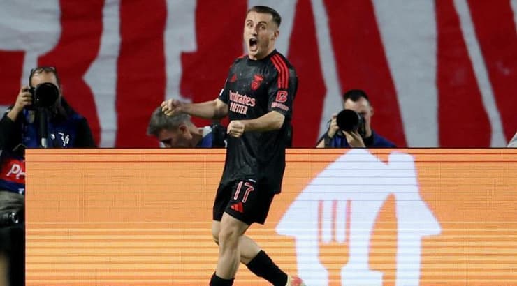 קארים אקטורקוגלו חוגג