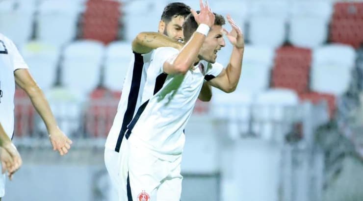 רוי קורין בטירוף