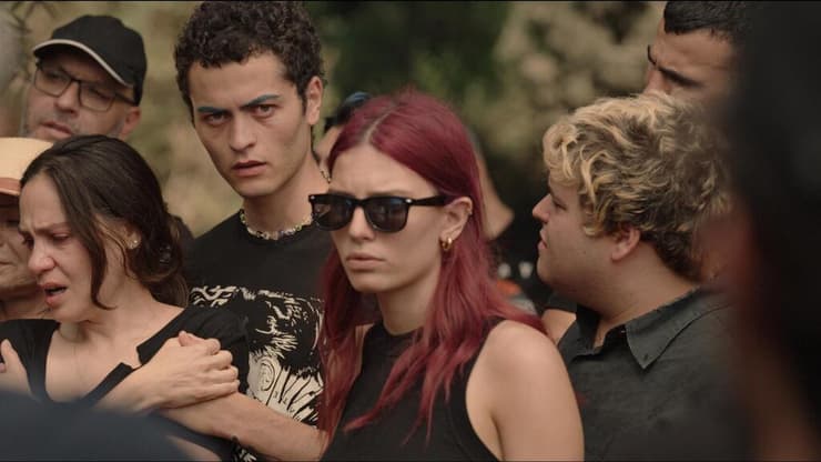 מתוך "קרוב אלי"