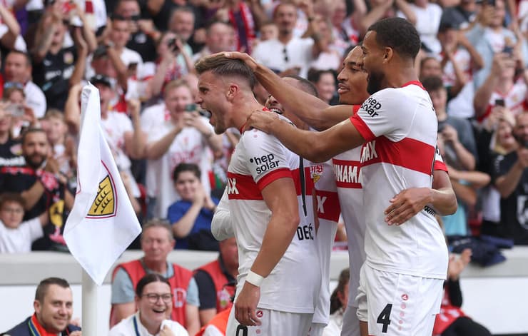 שטוטגרט דורטמונד דמירוביץ' חוגג