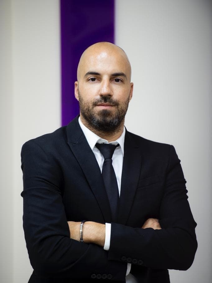  רפי אסדי, סנגורו של הנהג שנפצע בתאונה בו פגע הנהג של השר איתמר בן גביר