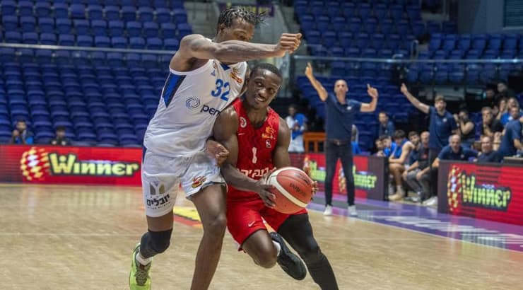 ג'רד הארפר (רועי כפיר) ג'רד הארפר