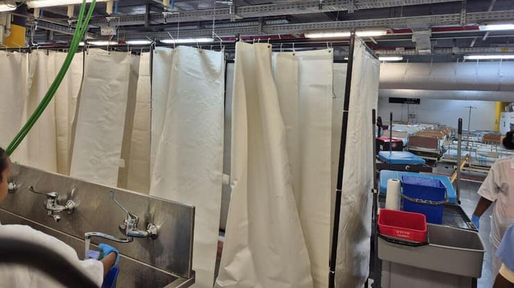 רמב"ם בית חולים ממוגן תת קרקעי מקלחות מאולתרות