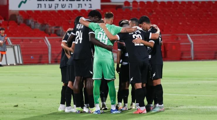 שחקני אום אל פאחם (שחר גרוס) שחקני אום אל פאחם