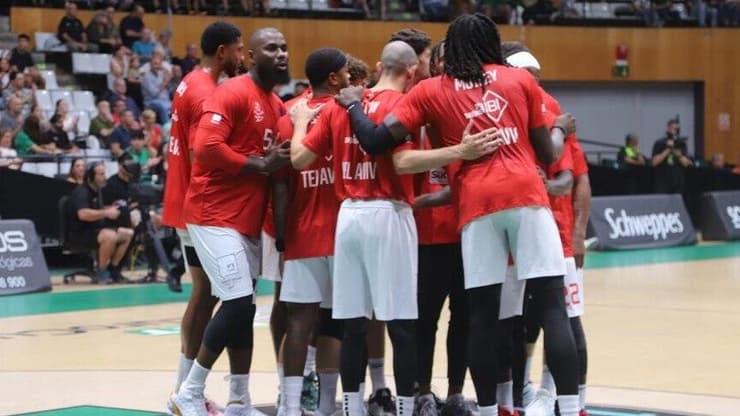 בהפועל ת"א דורשים ערבויות מהיורוקאפ (צילום: הפועל ת"א) שחקני הפועל ת"א