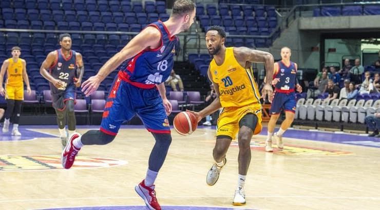 ליוואי רנדולף מוסר