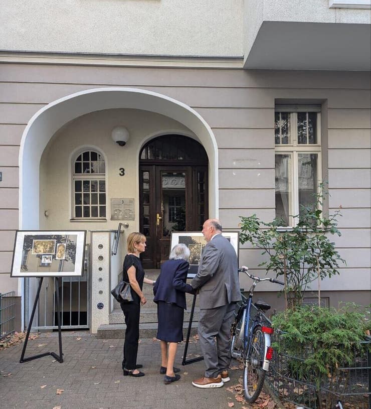 הבית בברלין שאותו עזבו בני המשפחה ב-1933 