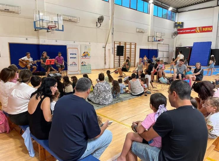 מיזם 'קידושישי - קבלת שבת ישראלית'