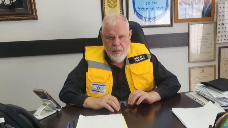 רונן פלוט ראש עיר העיר נוף הגליל