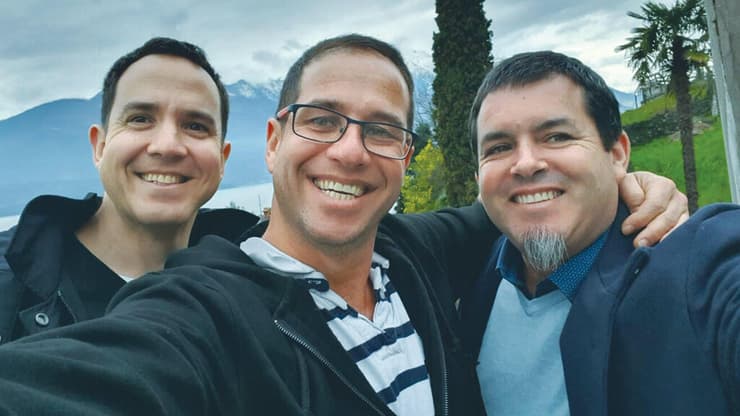 מימין לשמאל אייל טולדנו, אייל ג׳ק, אריאל שוסטרמן (צילום: פרטי) מימין לשמאל אייל טולדנו, אייל ג׳ק, אריאל שוסטרמן