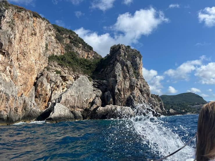 שיט ממפרץ פלאיו קסטריצה (צילום: רוני גרין שאולוב) שיט ממפרץ פלאיו קסטריצה