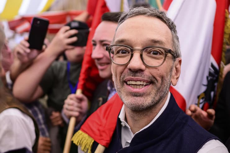 אוסטריה הרברט קיקל מנהיג מפלגת החירות